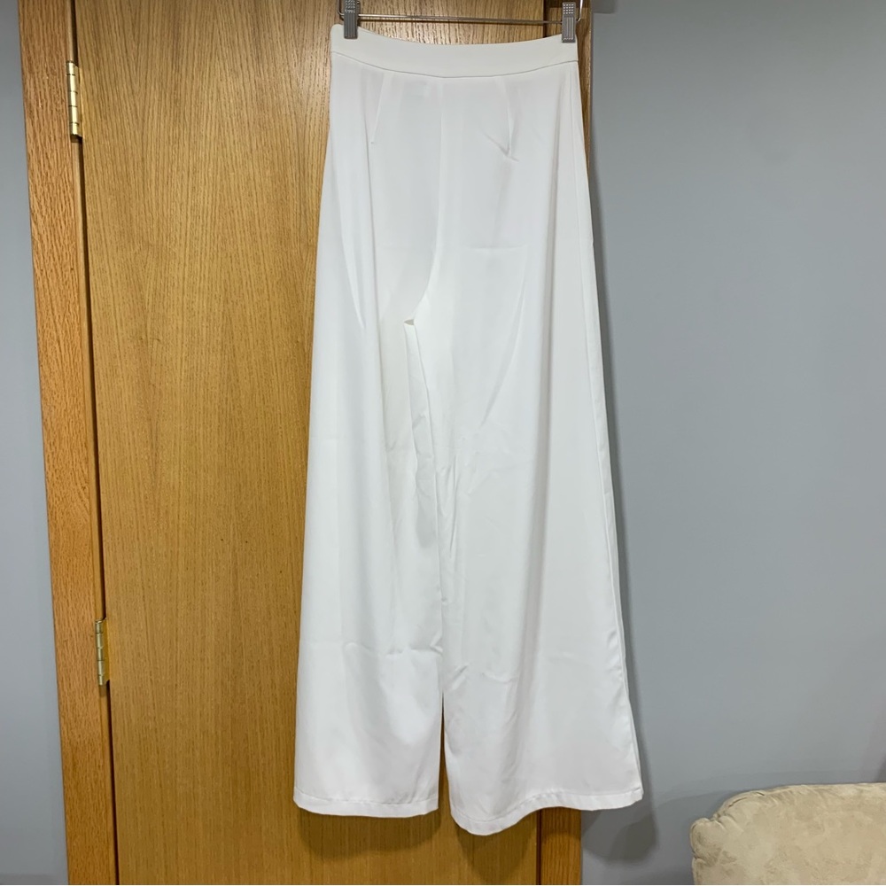 Princess Polly White Wide Leg Pants - Size 2 - Picture 2 of 5